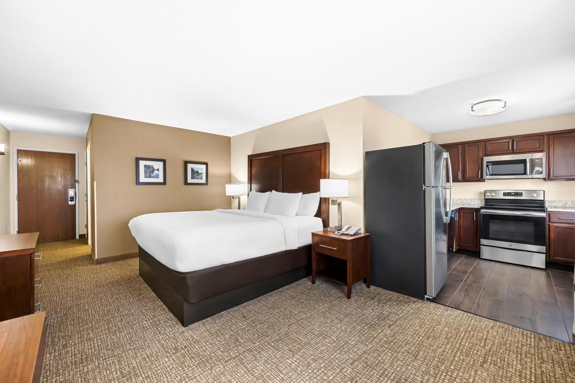 Comfort Inn & Suites Pueblo Zewnętrze zdjęcie