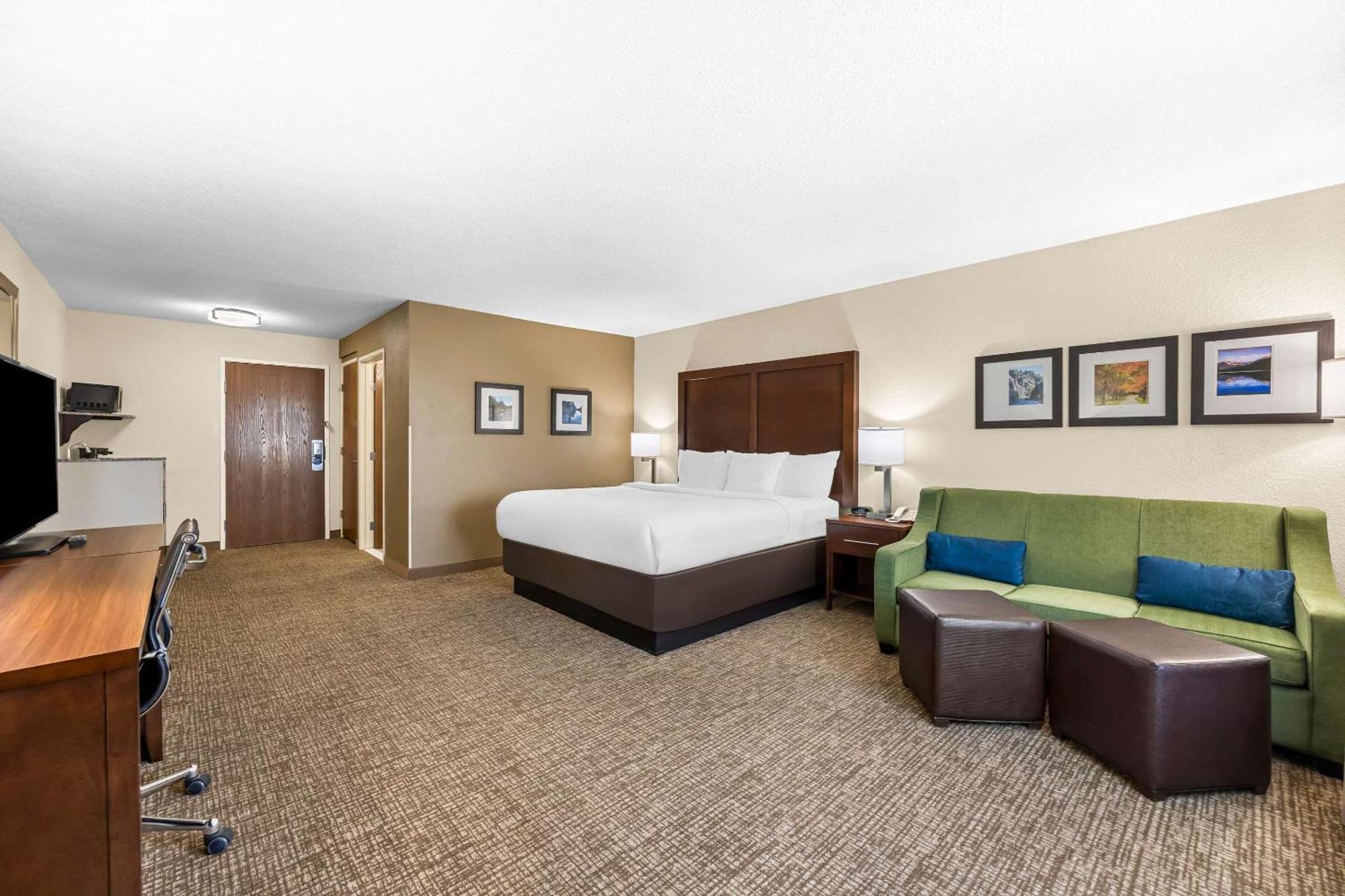 Comfort Inn & Suites Pueblo Zewnętrze zdjęcie