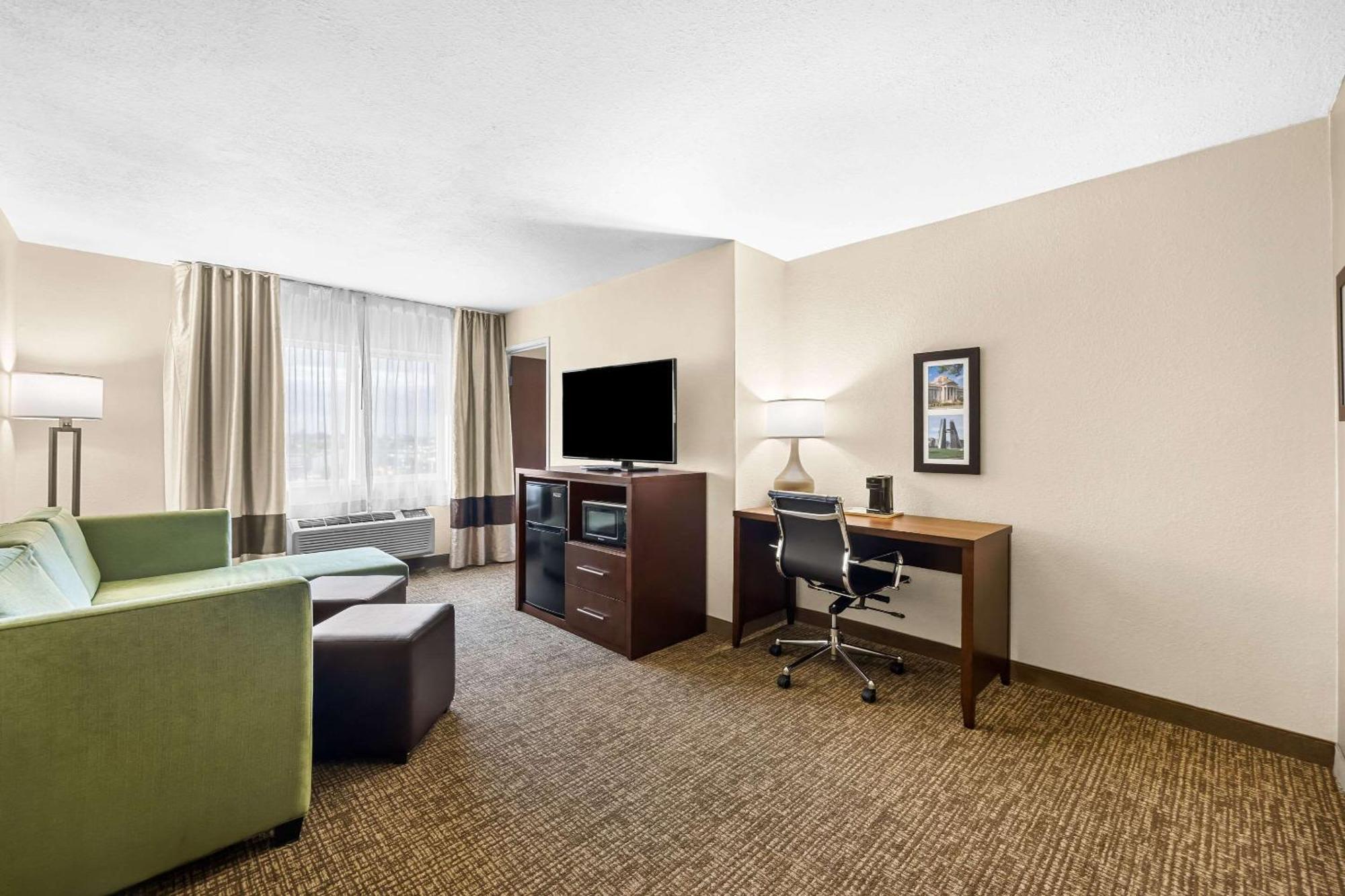 Comfort Inn & Suites Pueblo Zewnętrze zdjęcie