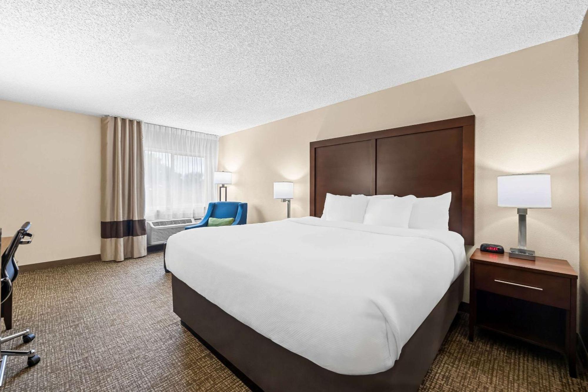 Comfort Inn & Suites Pueblo Zewnętrze zdjęcie
